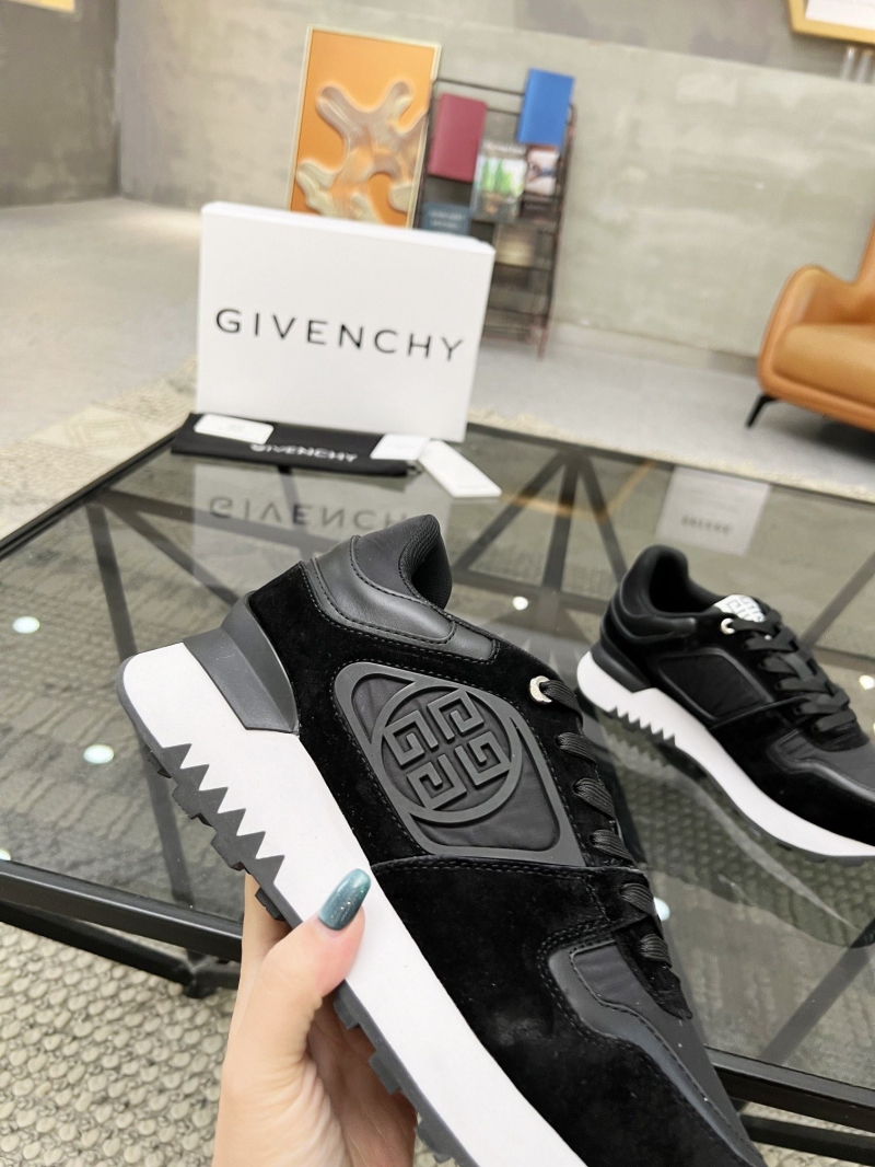 Givenchy Sneakers